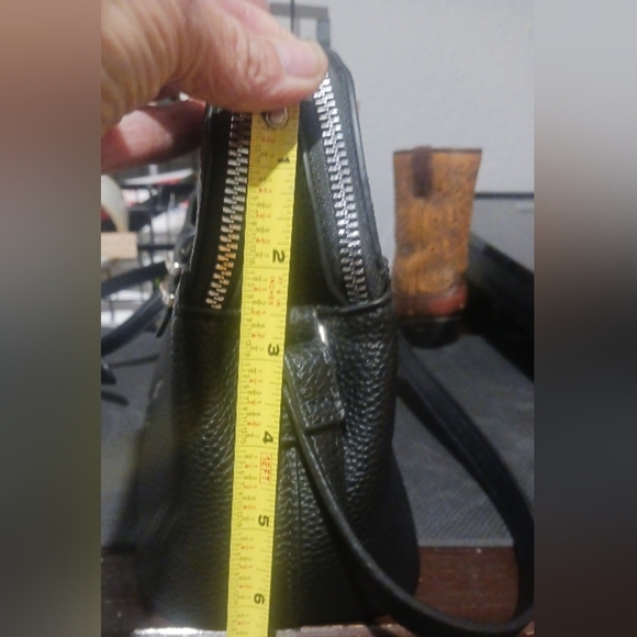 Nanette Lepore Black Crossbody Bag - Picture 3 of 6